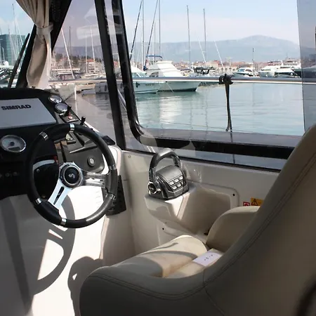 Beneteau Antares 30 Fly- Rima Split